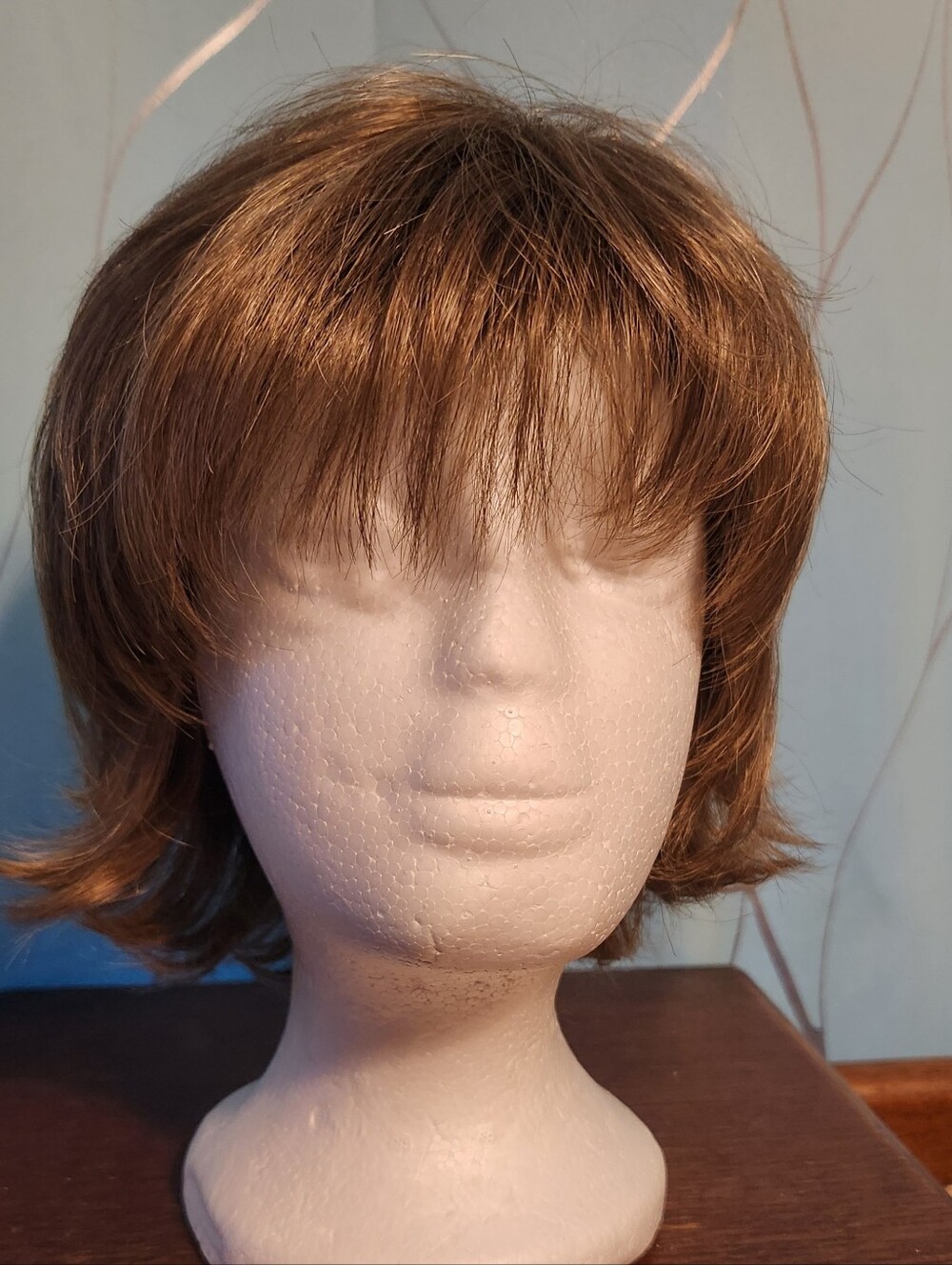 Raquel Welch Voltage Short Layered Wig in Chestnut Brown - Natural Style